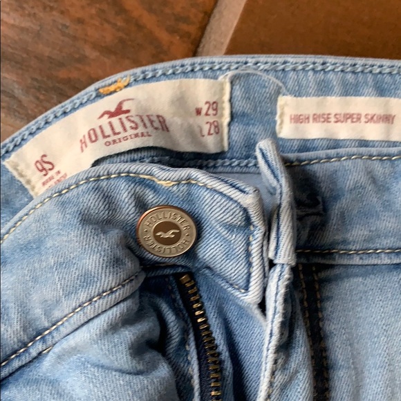 Hollister high rise super skinny - Picture 2 of 4